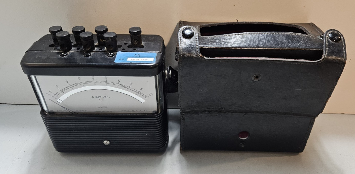 Vintage Weston Model 904 - Amperes AC - No 27520 With Leather Carrying Case