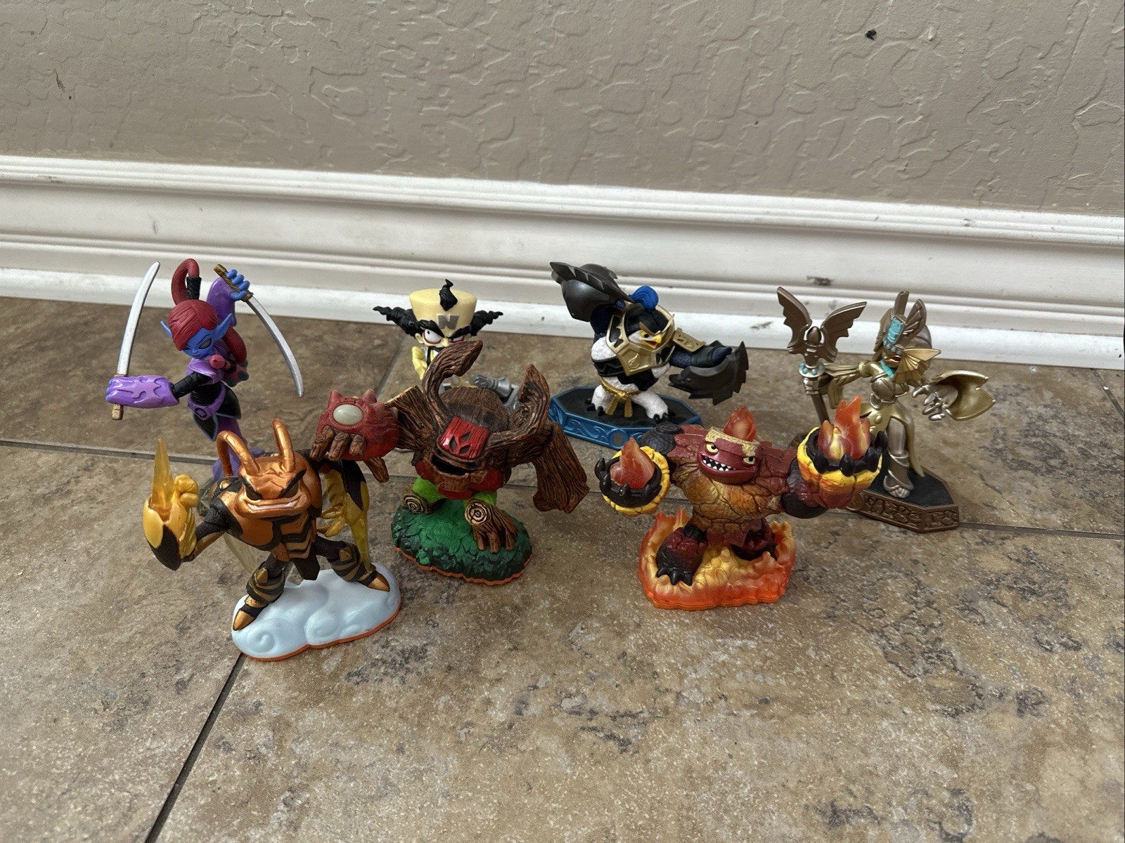 SkyLanders Activision Lot of 7 Figures