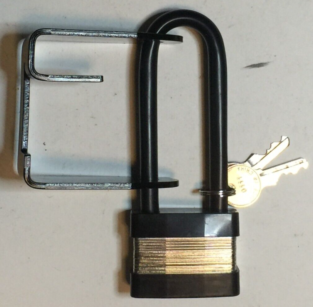 Ruger Rifle Lock PM 153 with keys