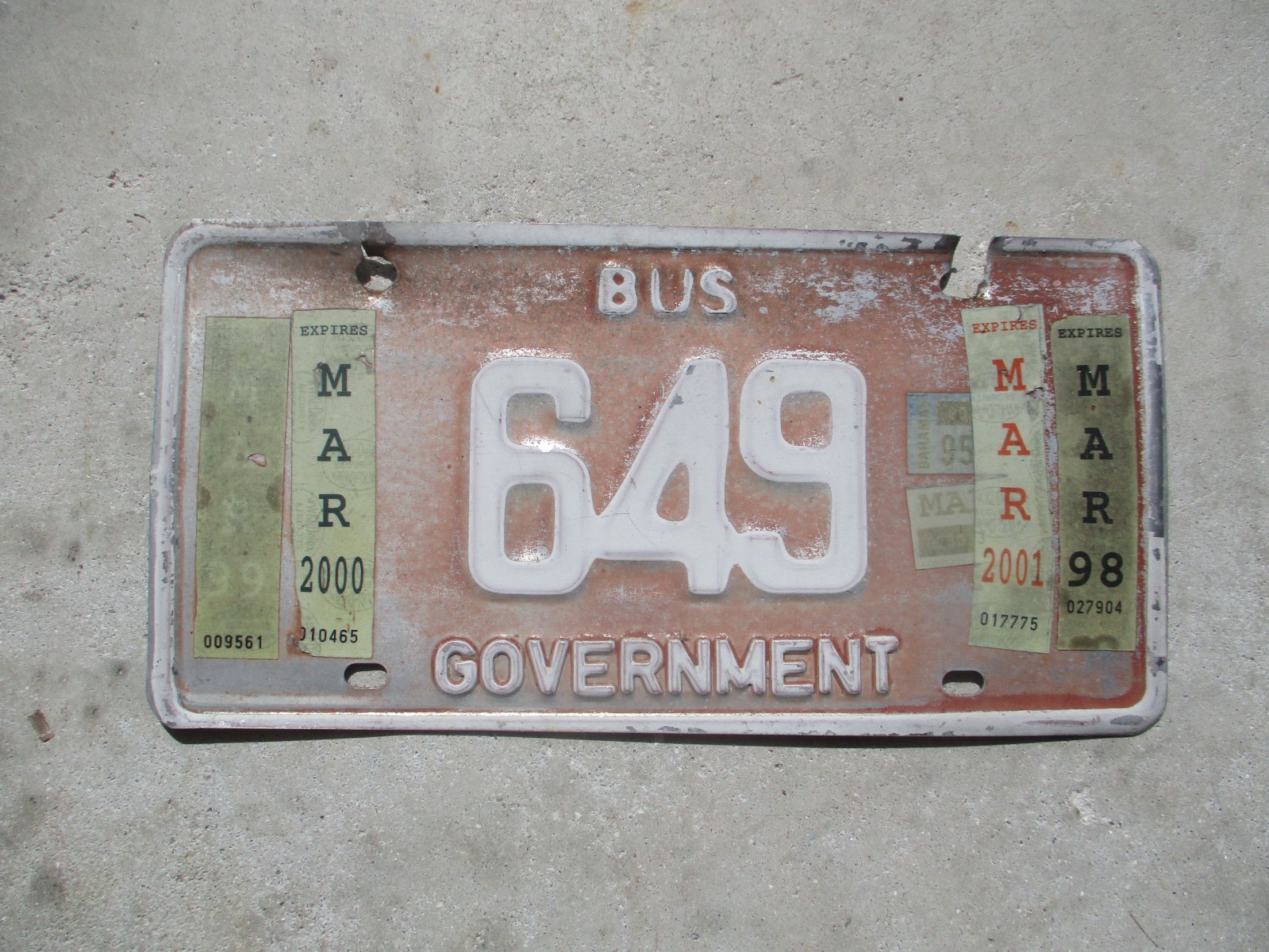 Bahamas 1995 / 2001  BUS license plate #  649