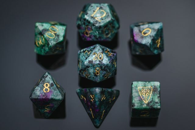 NEW WYRMWOOD KICKSTARTER GEMSTONE POLYHEDRAL DICE SET OF 7 - RUBY IN ZOISITE