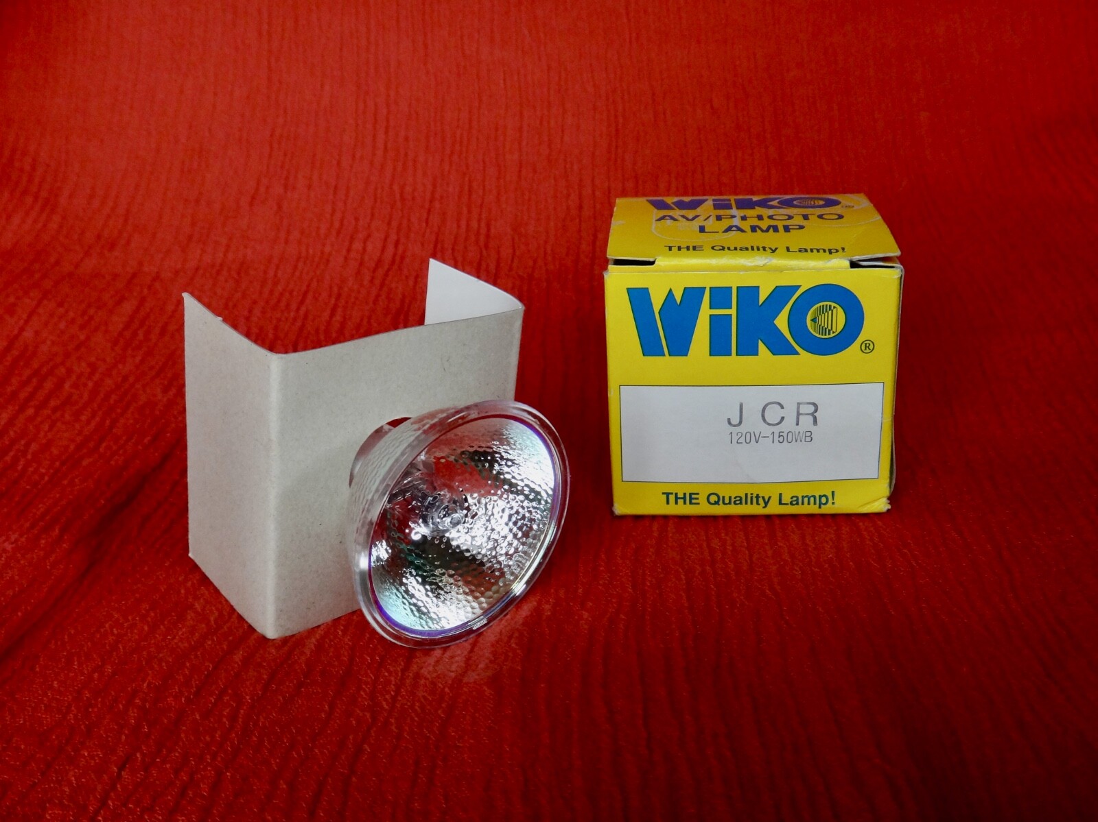 JCR 120V 150W Reflector Lamp - Wiko - NOS (equivalent to EZK)