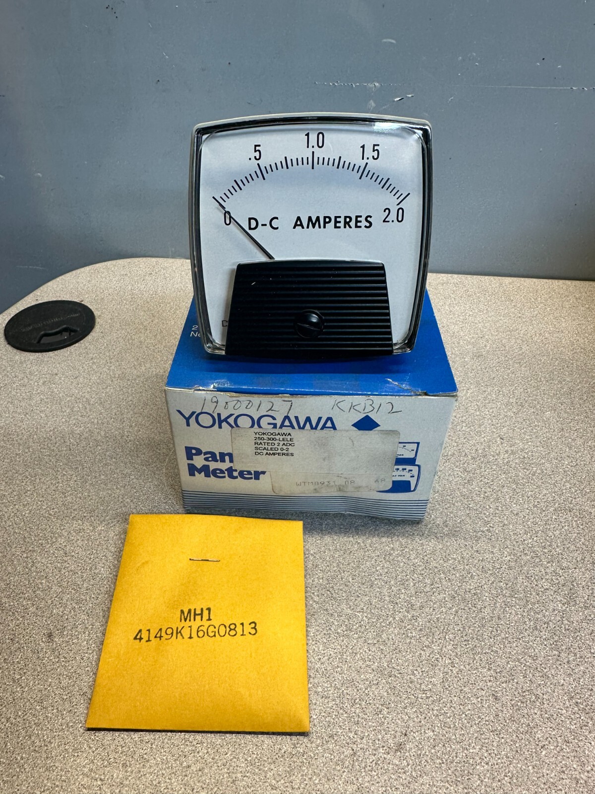 YOKOGAWA 250-300-LELE DC AMPERES METER SCALED 0-2, NEW FREE SHIPPING