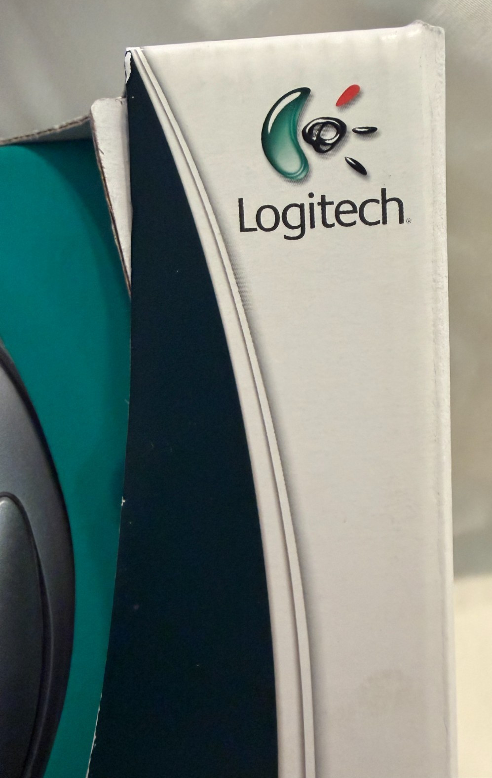 Logitech TrackMan Marble Mouse USB Wired Trackball Ergonomic - New Open Box