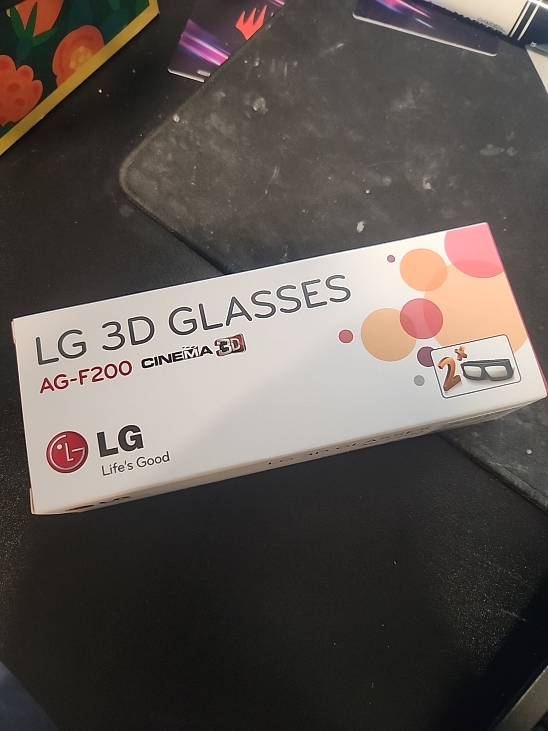 LG 3D Glasses AG F200 Black Cinema Glasses Comes With 2 Pair NEW