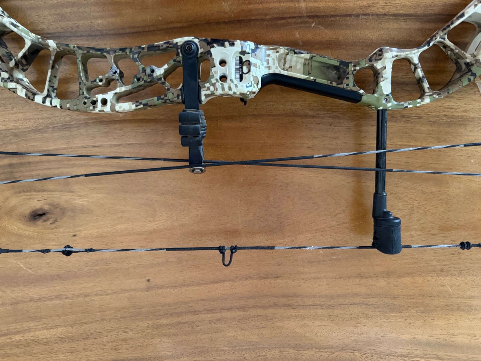 Bowtech solution compound bow RH
