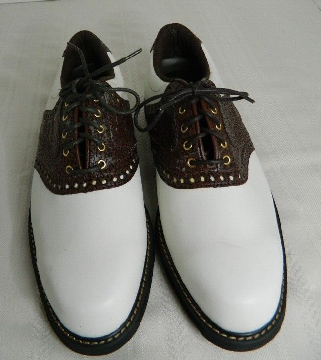 Bermuda Sands Golf Shoes Mens Size 9 White & Brown with Flaws on the brown