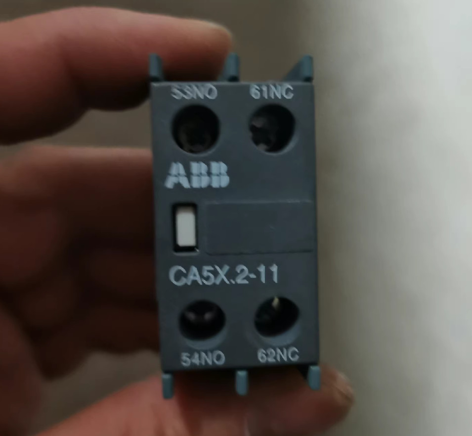 1PC NEW ABB Auxiliary contact of the contactor CA5X.2-11 1NO1NC #LL