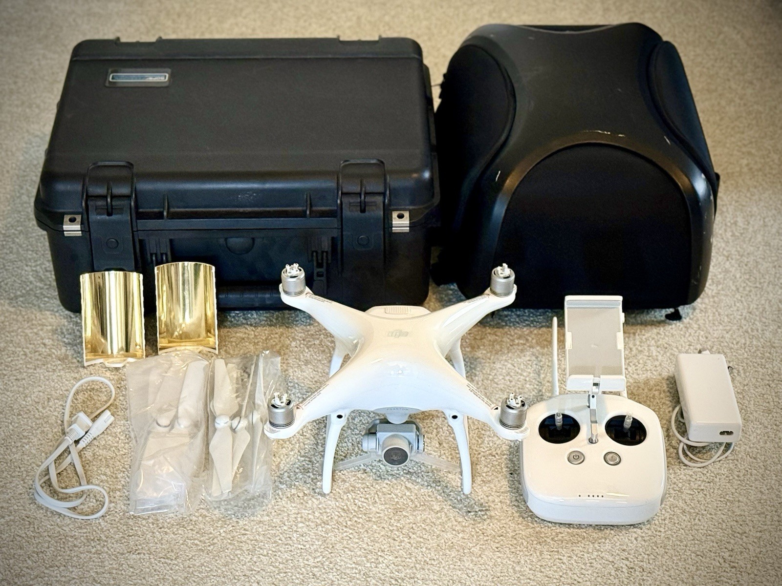 DJI Phantom 4 FPV Quadcopter Drone with Accessories & Carrying Cases
