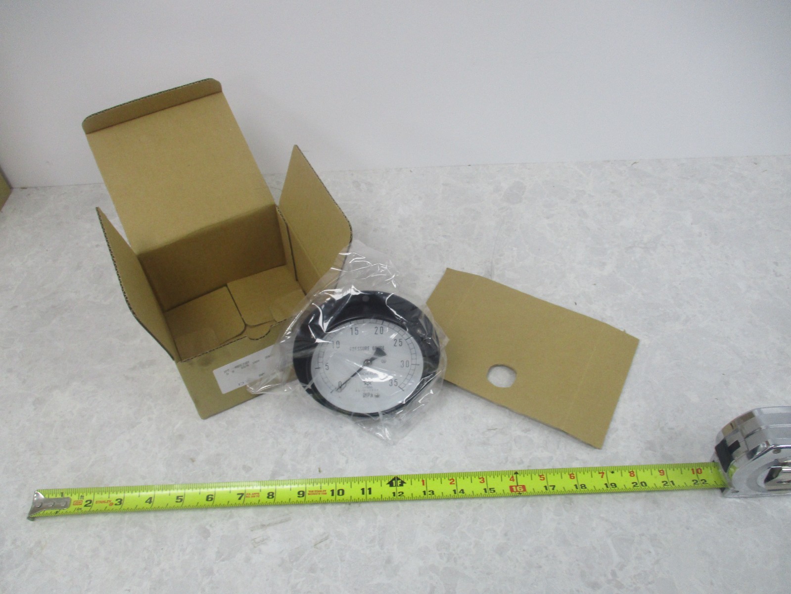 DAIICHI KEIKI DUG3/8100 35 MPA, 0-35 MPA, GAUGE, AB0053