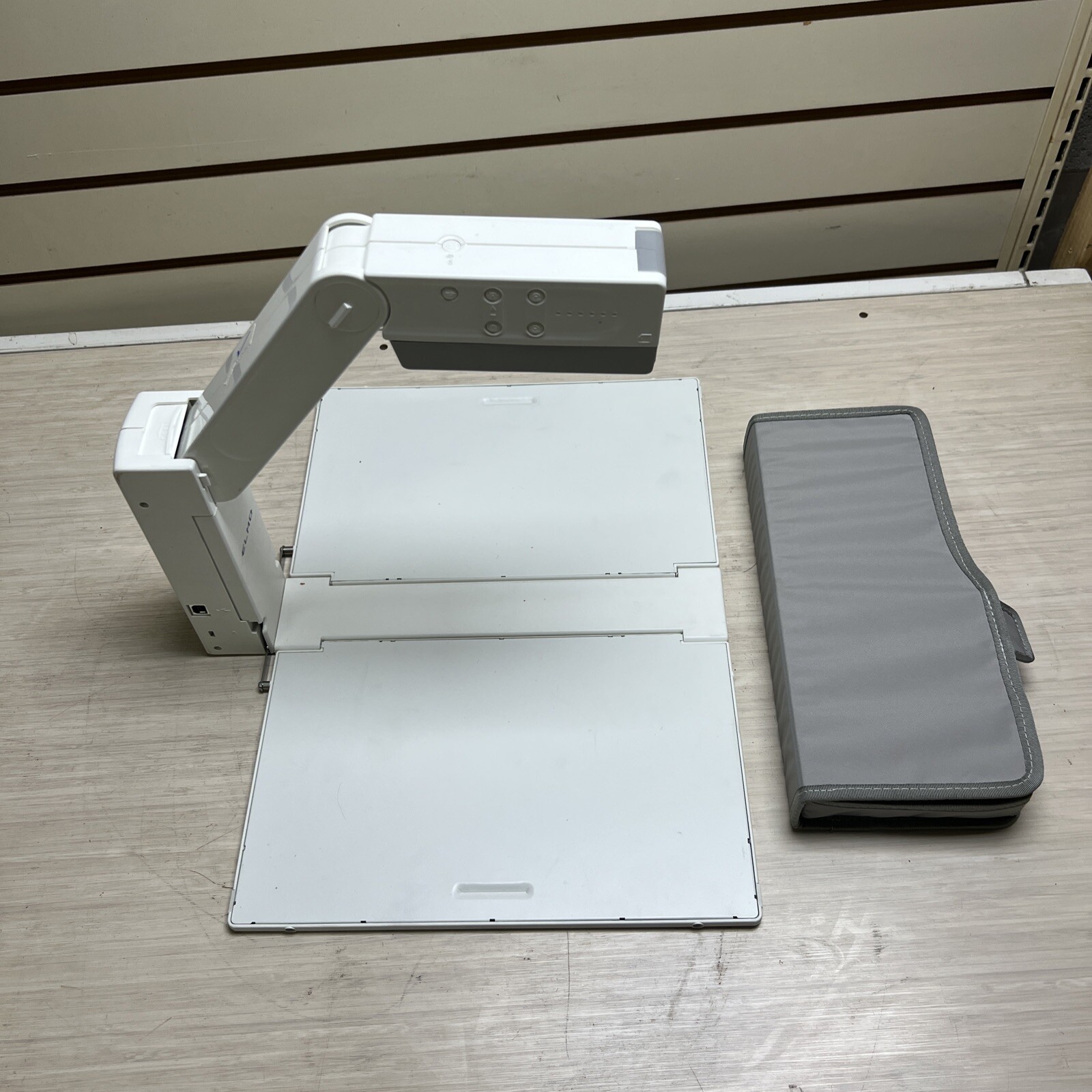 Elmo HV-110u Digital Visual Presenter Document Camera Without Power Supply