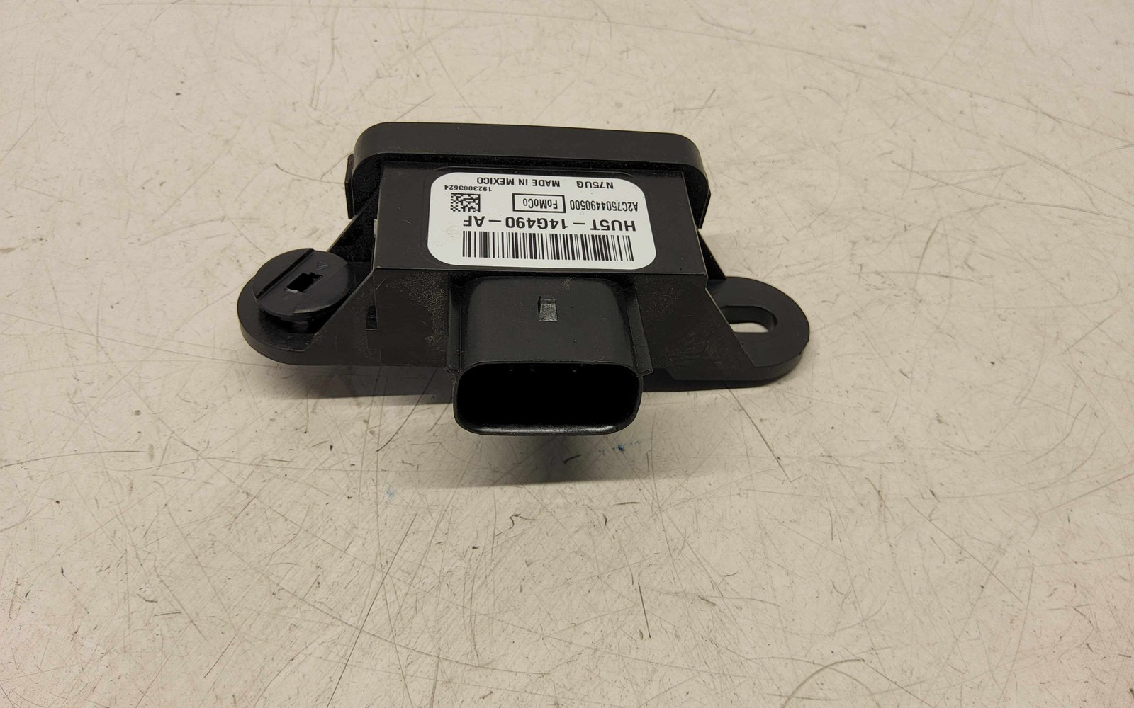 HU5T-14G490-AF Converter/inverter/charger FORD RANGER 19 20 21 22 23 OEM