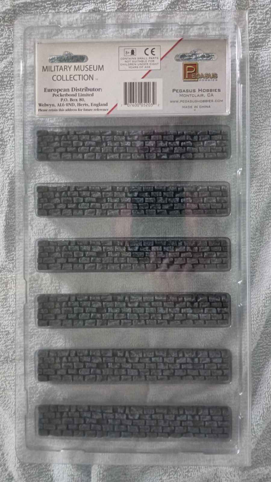 WARGAMING SUPPLIES - SIX STONE WALLS - (BLOCK)