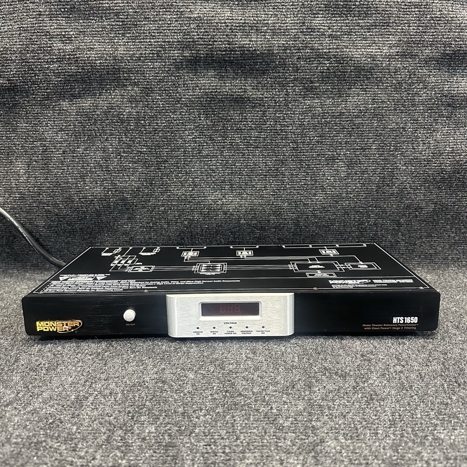 Monster Power HTS 1650 Home Theater PowerCenter 8 Out Surge Protector Digital DP