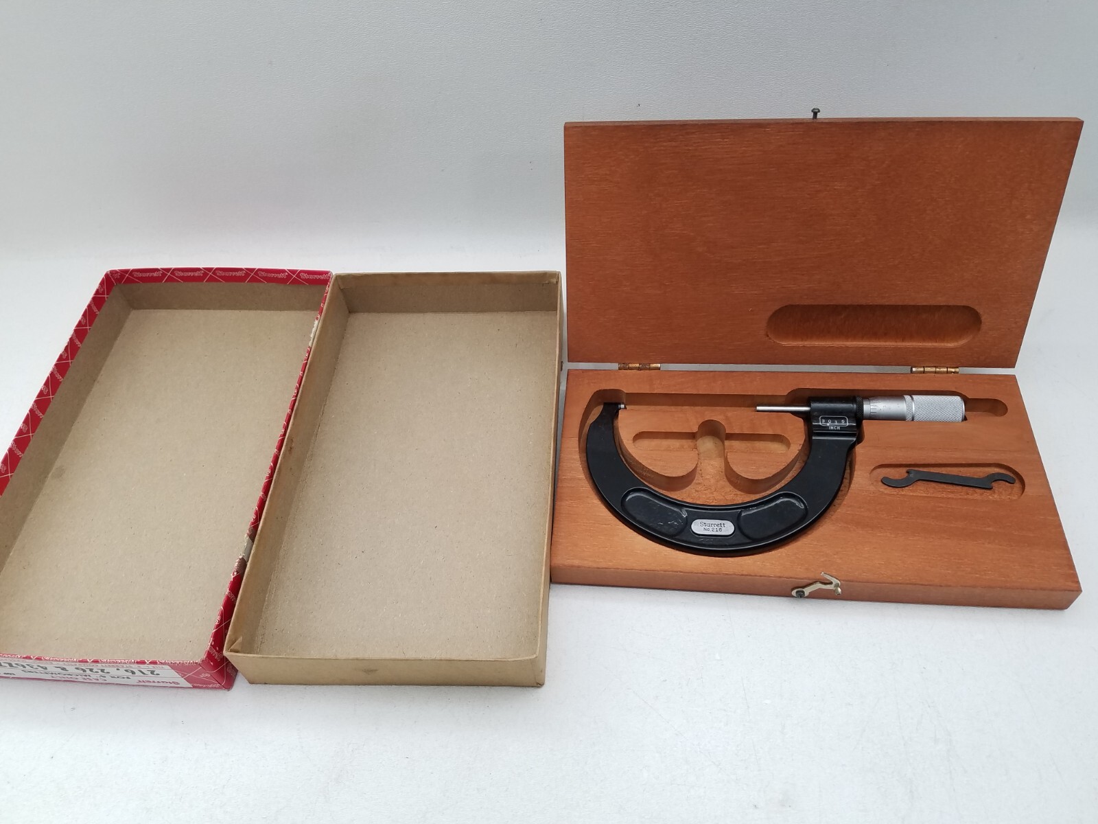 Starrett No. 216 digital micrometer 3-4 inch