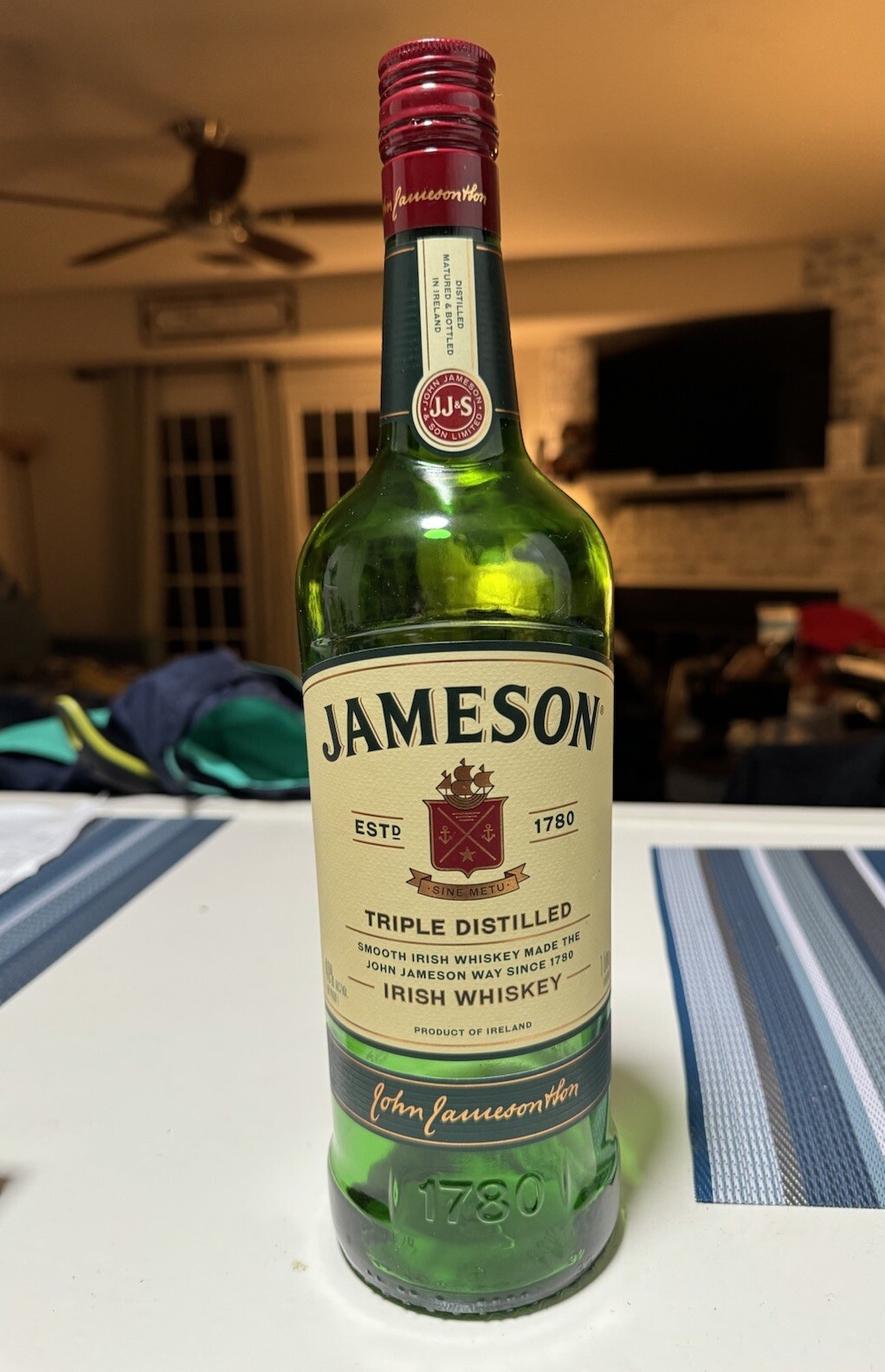 JAMESON IRISH WHISKEY~ 1 L or 750ml GREEN GLASS EMPTY BOTTLE W/ CAP~