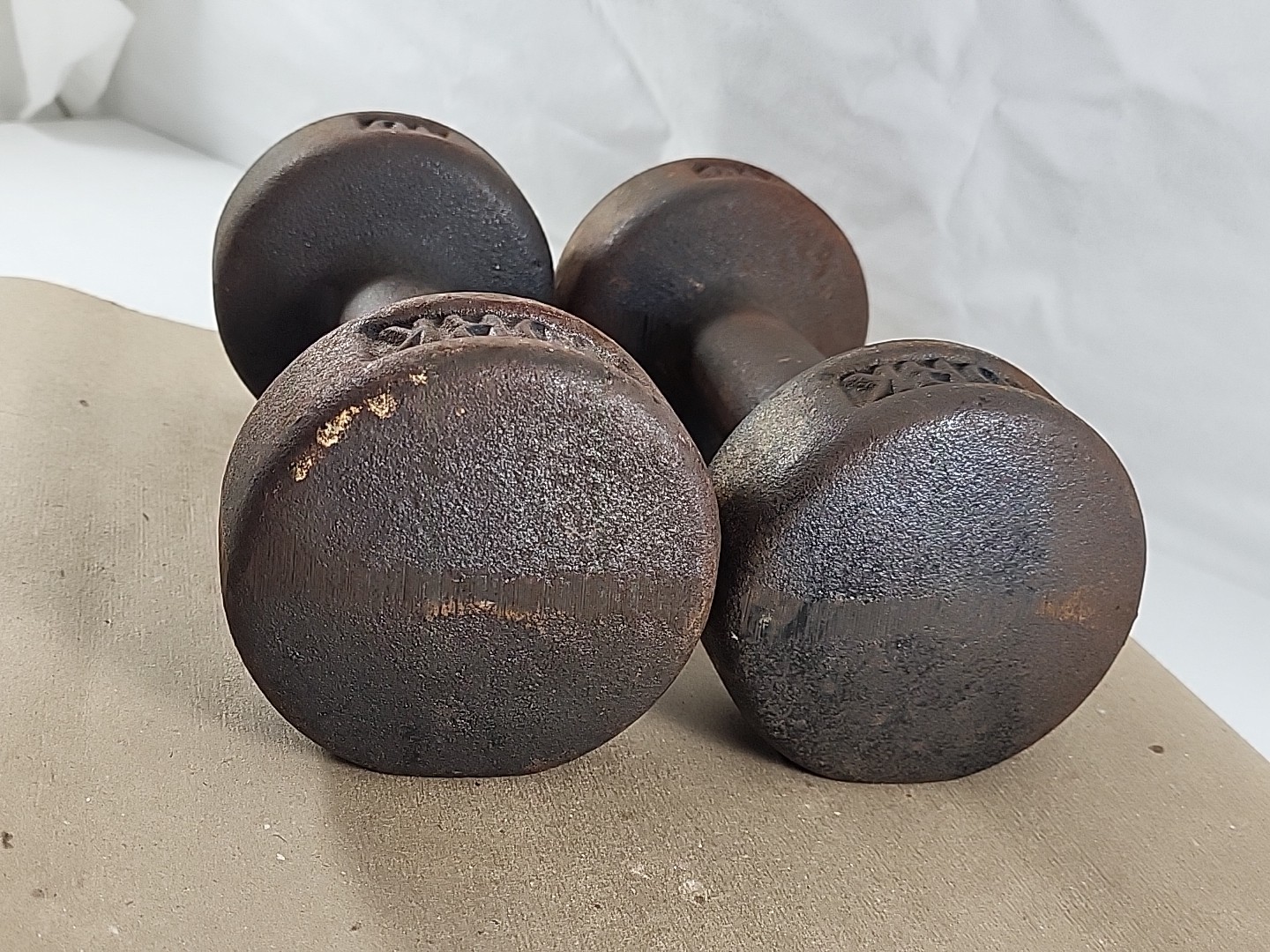 Vintage Pair YORK 10 Lb Roundhead Dumbbells Pre-USA Cast Iron Weights