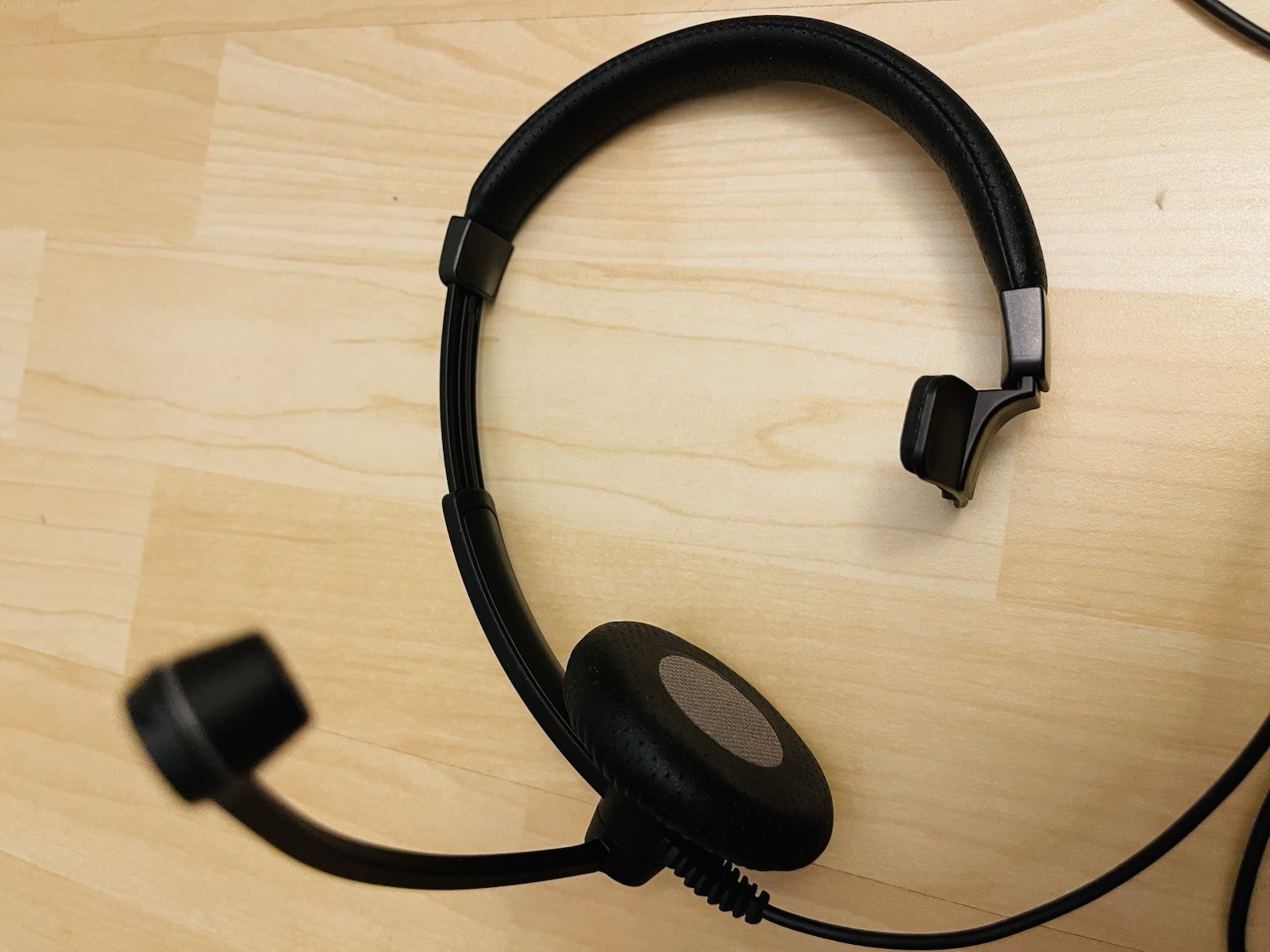 Sennheiser Headset, Single-Sided, Wired, USB Connect. Never used- PRISTINE