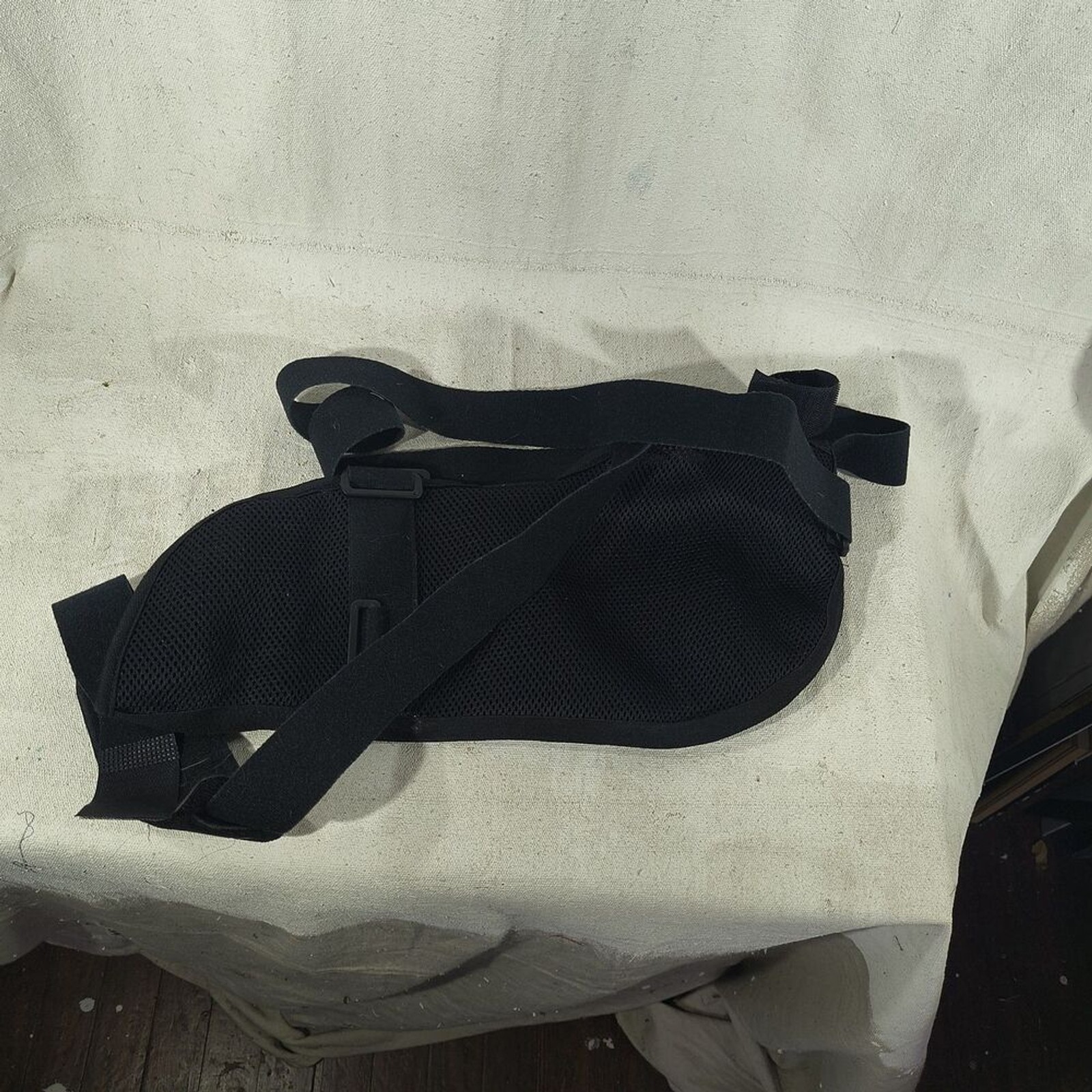 NEOG Immobilizer Black Breathable Material Arm Sling