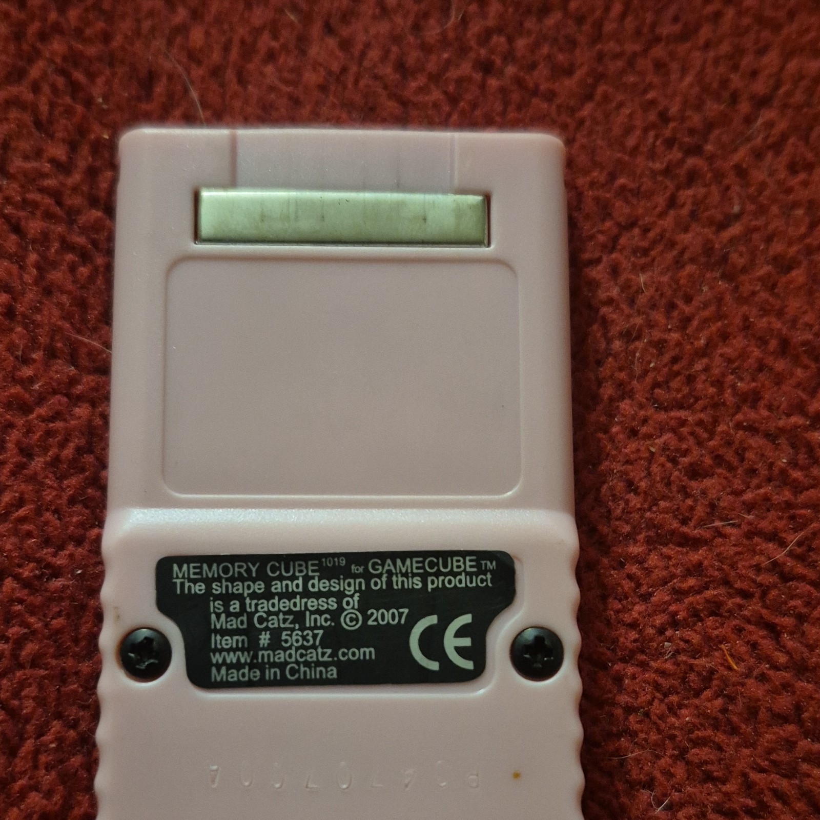 Mad Catz Memory Card 16x 16MB for Nintendo GameCube White Model 1019