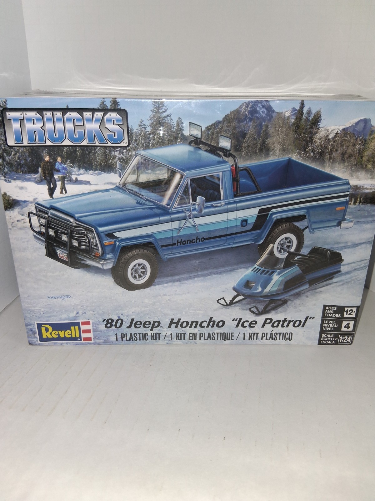 REVELL  '80 JEEP HONCHO "ICE PATROL" MODEL KIT 1/24 SCALE