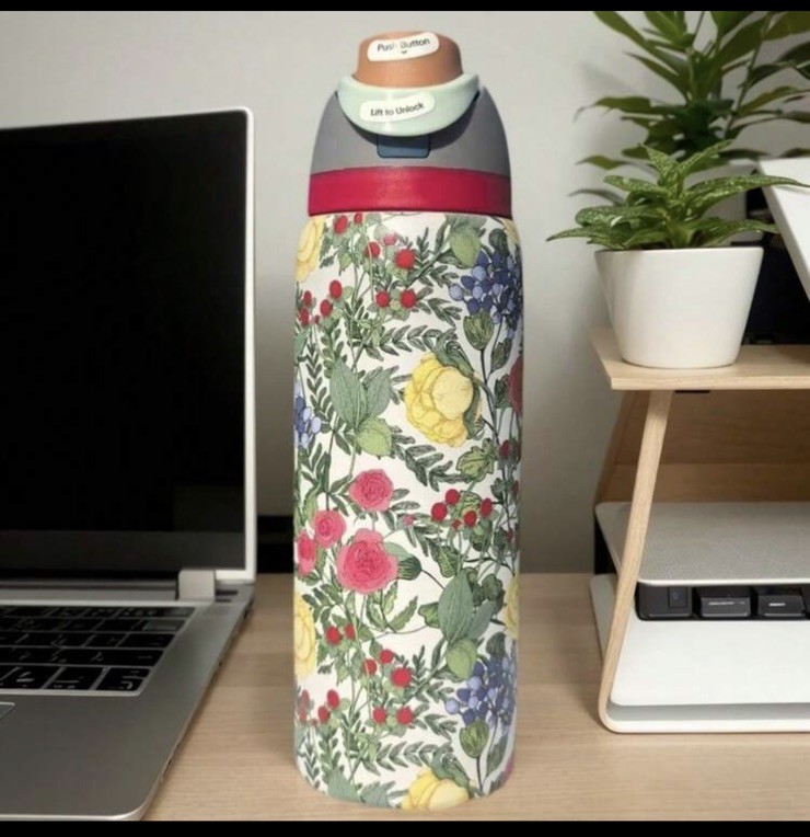 Owala 32oz Red Green Purple Floral FreeSip Water Bottle Sports New Nice present