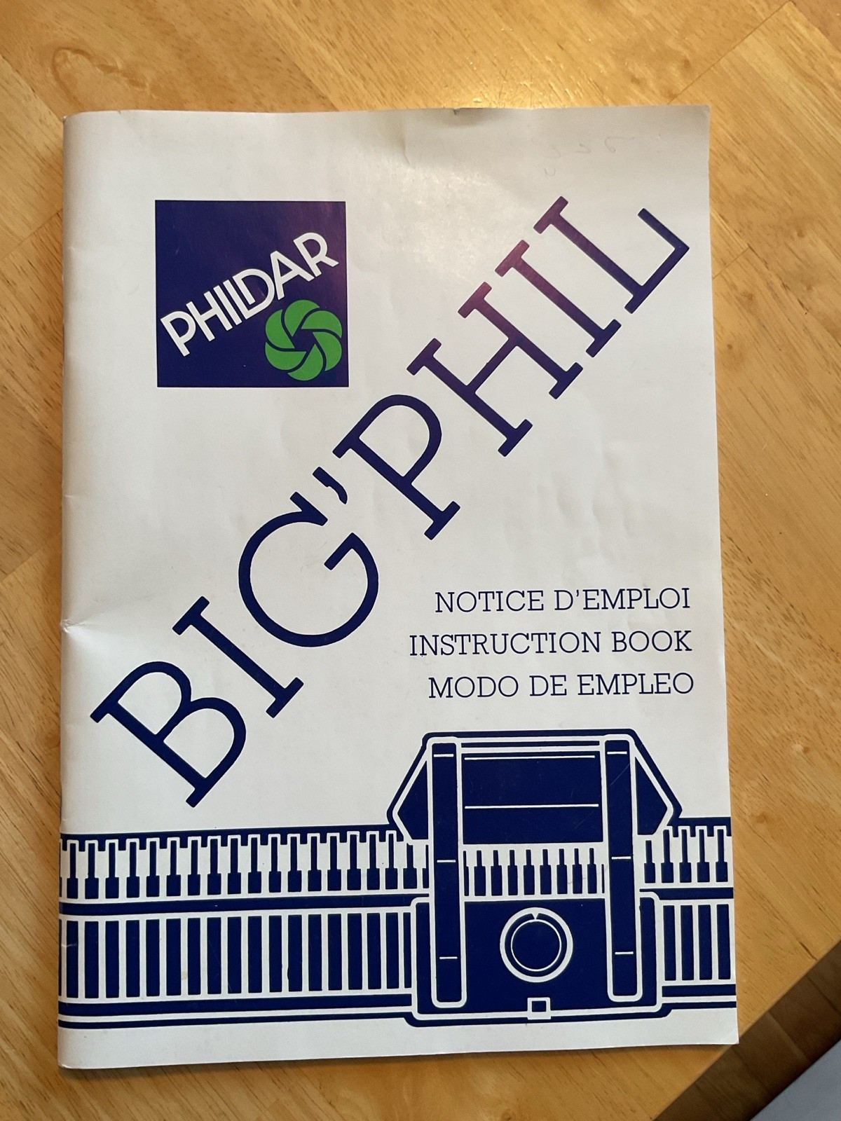 "Big Phil" Knitting Machine MANUAL