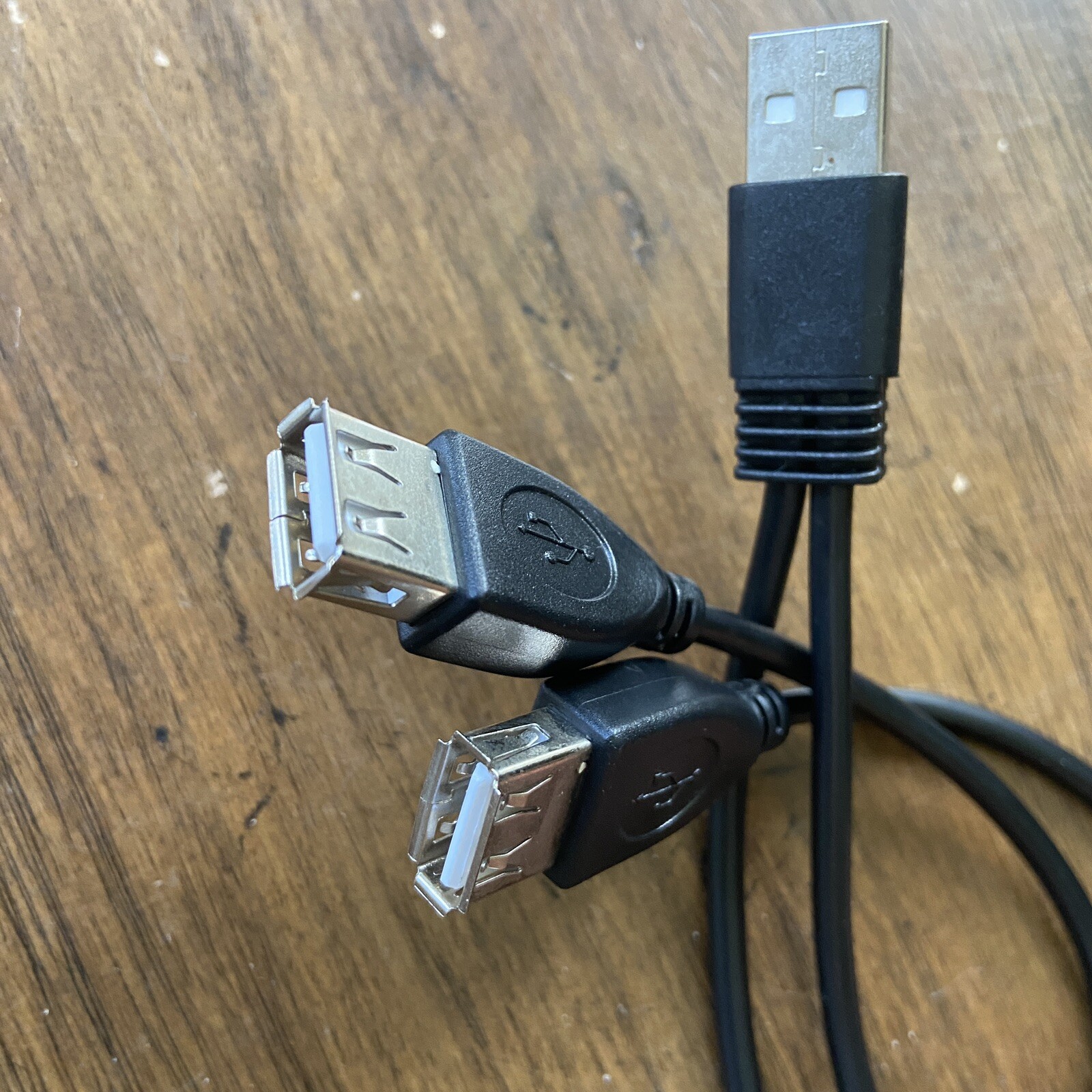 USB A data cable splitter for Tesla model 3 2017 2018 2019 model year power cord