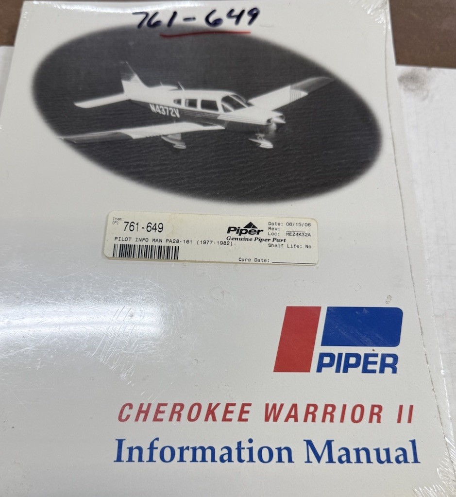 761-649 Cherokee Warrior II Info Manual   Piper   New