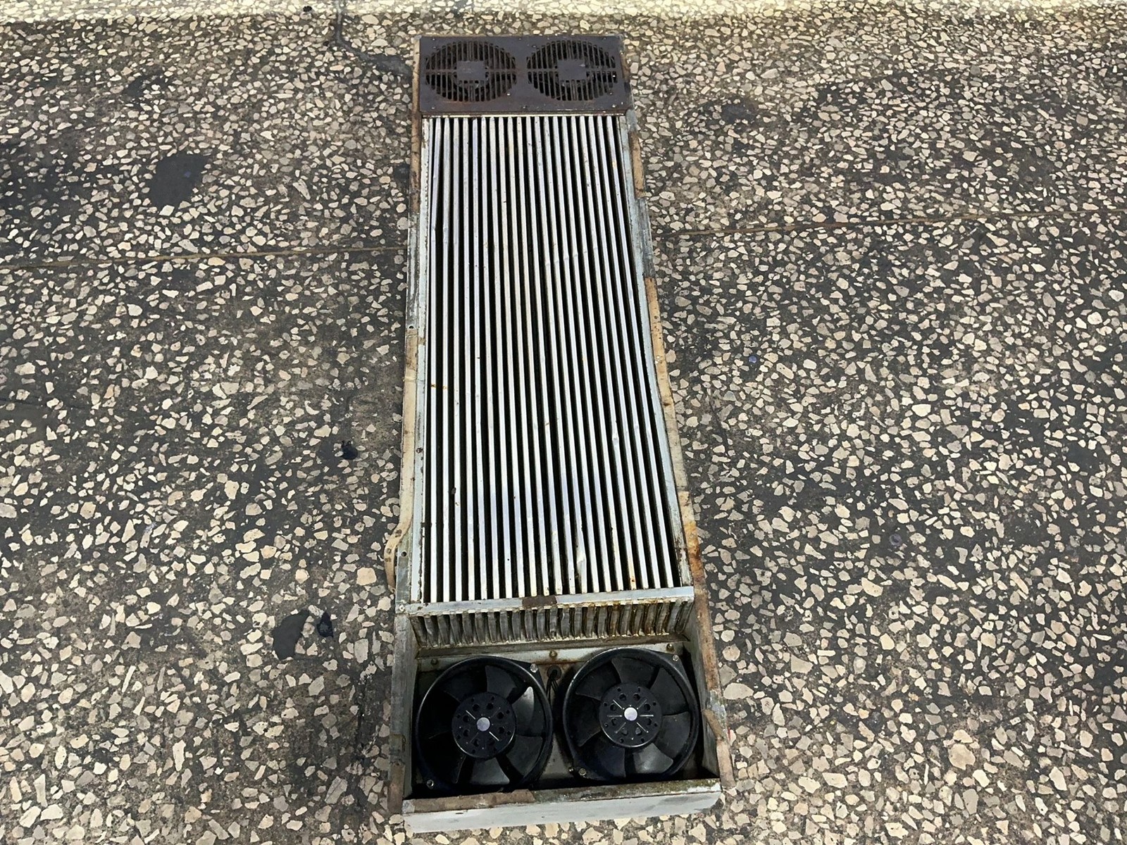 COOLING UNIT