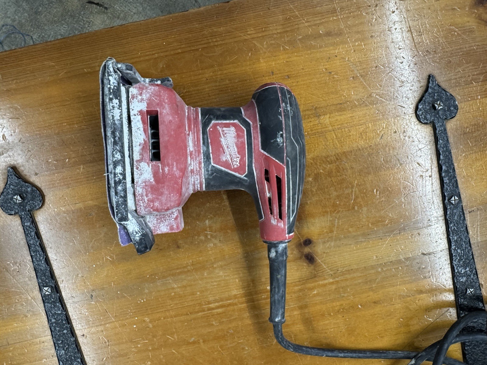 Milwaukee Corded 1/4" Sheet Palm Sander - Red Model 6033-21