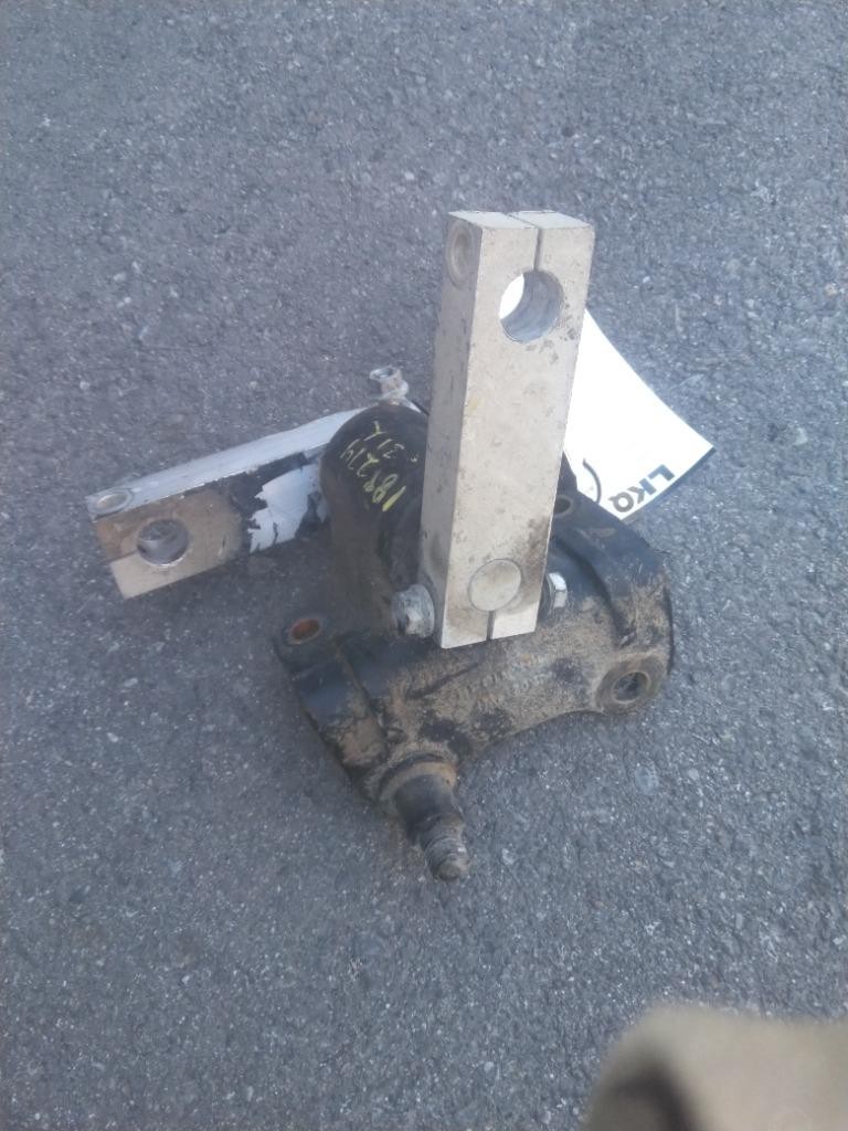 Replaces 2016 MACK CHU613 SPRING HANGER , WA