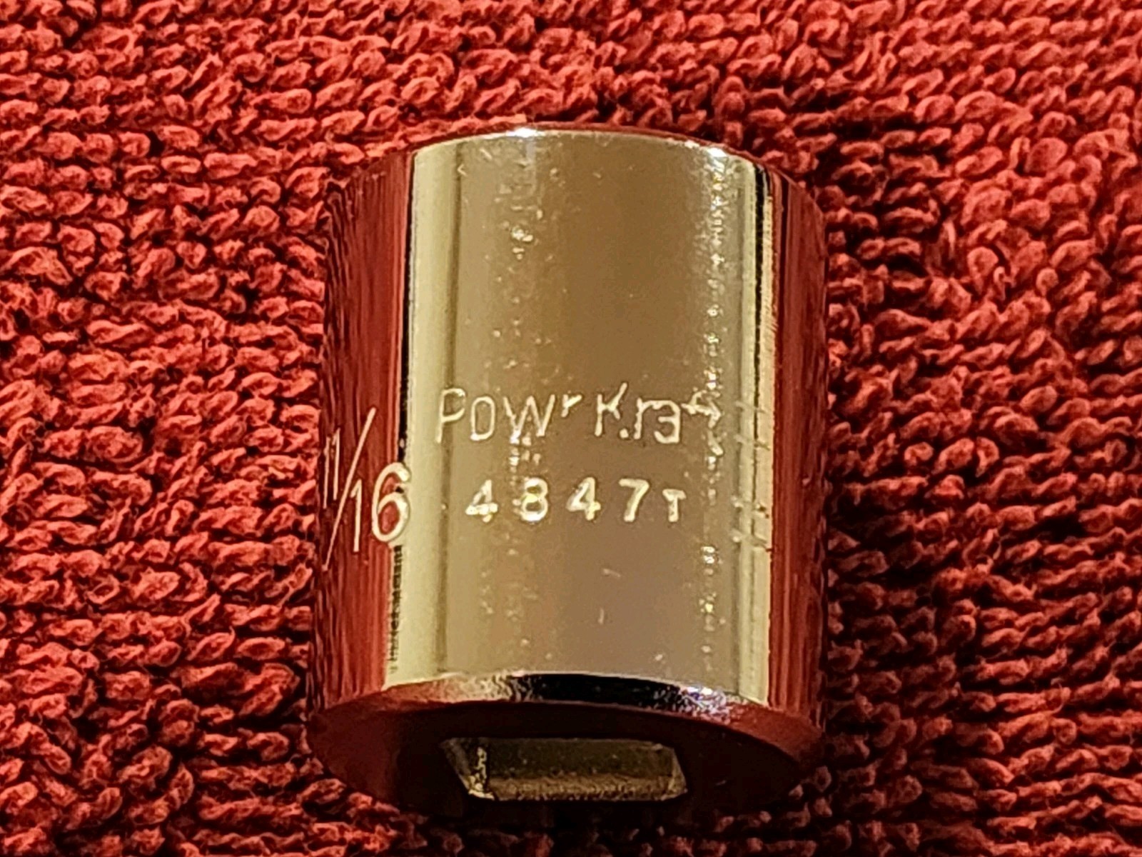 Powr-Kraft 4847 T  Socket 11/16" 3/8" Dr. 12 Pt, USA. New Old Stock