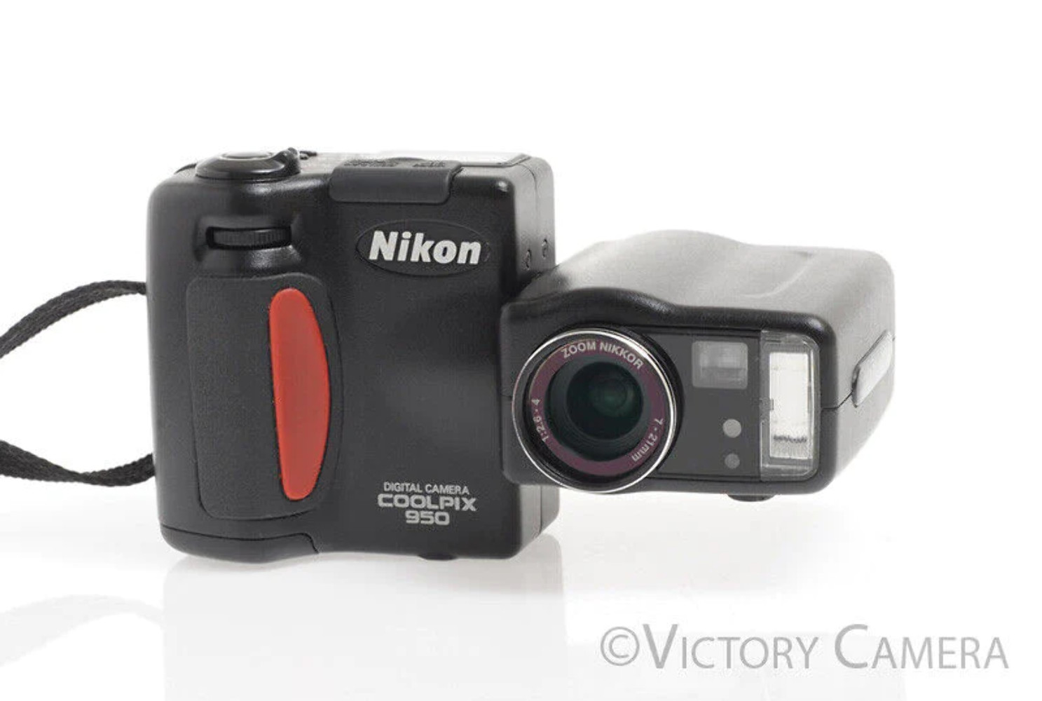 Nikon CoolPix 950 2.1MP Rotating Digital Camera -System Error- [AS-IS]