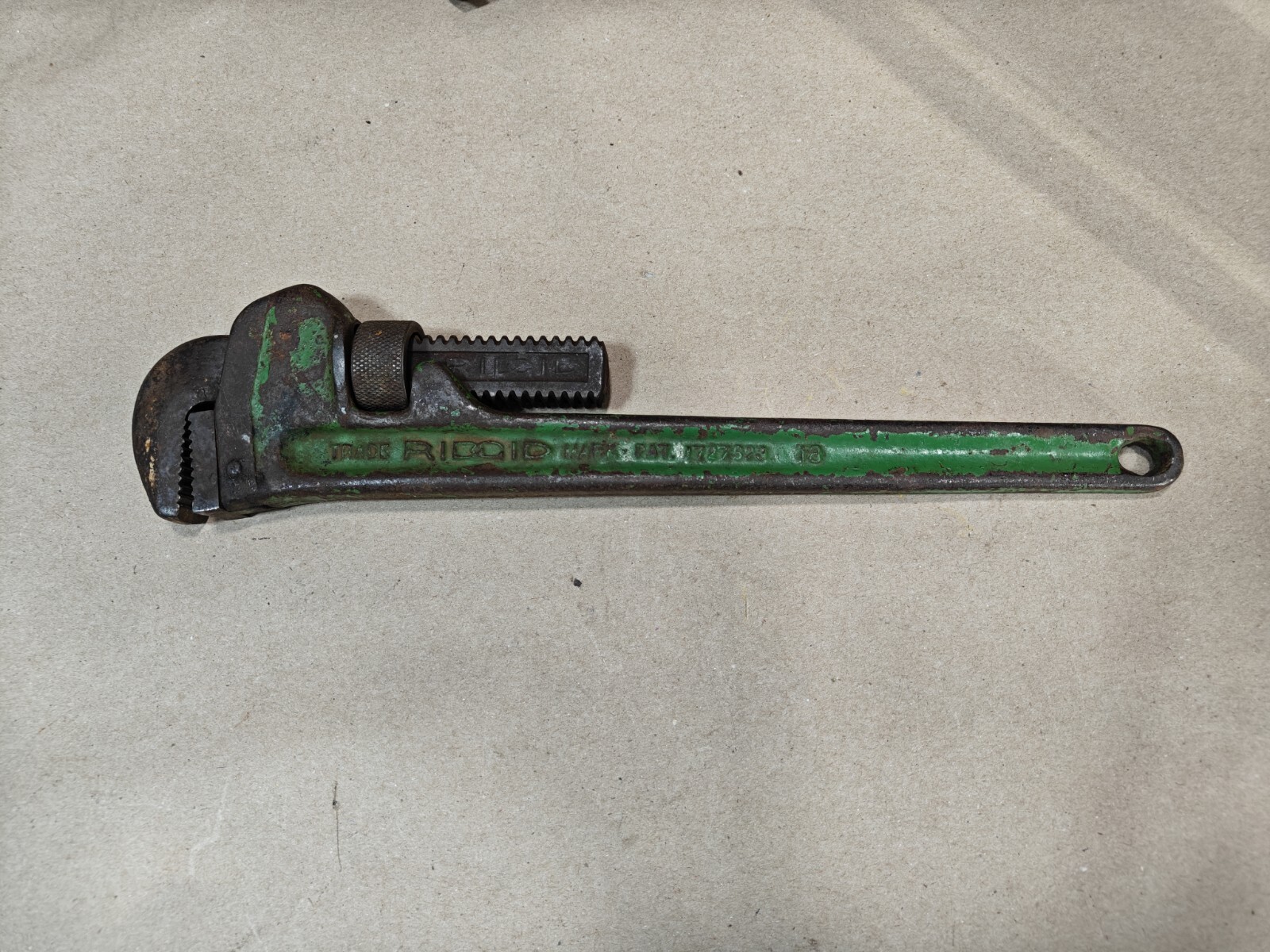 18 " Ridgid, Heavy Duty Plumbing Pipe Wrench Made in USA up to 3"1/4 Capacity