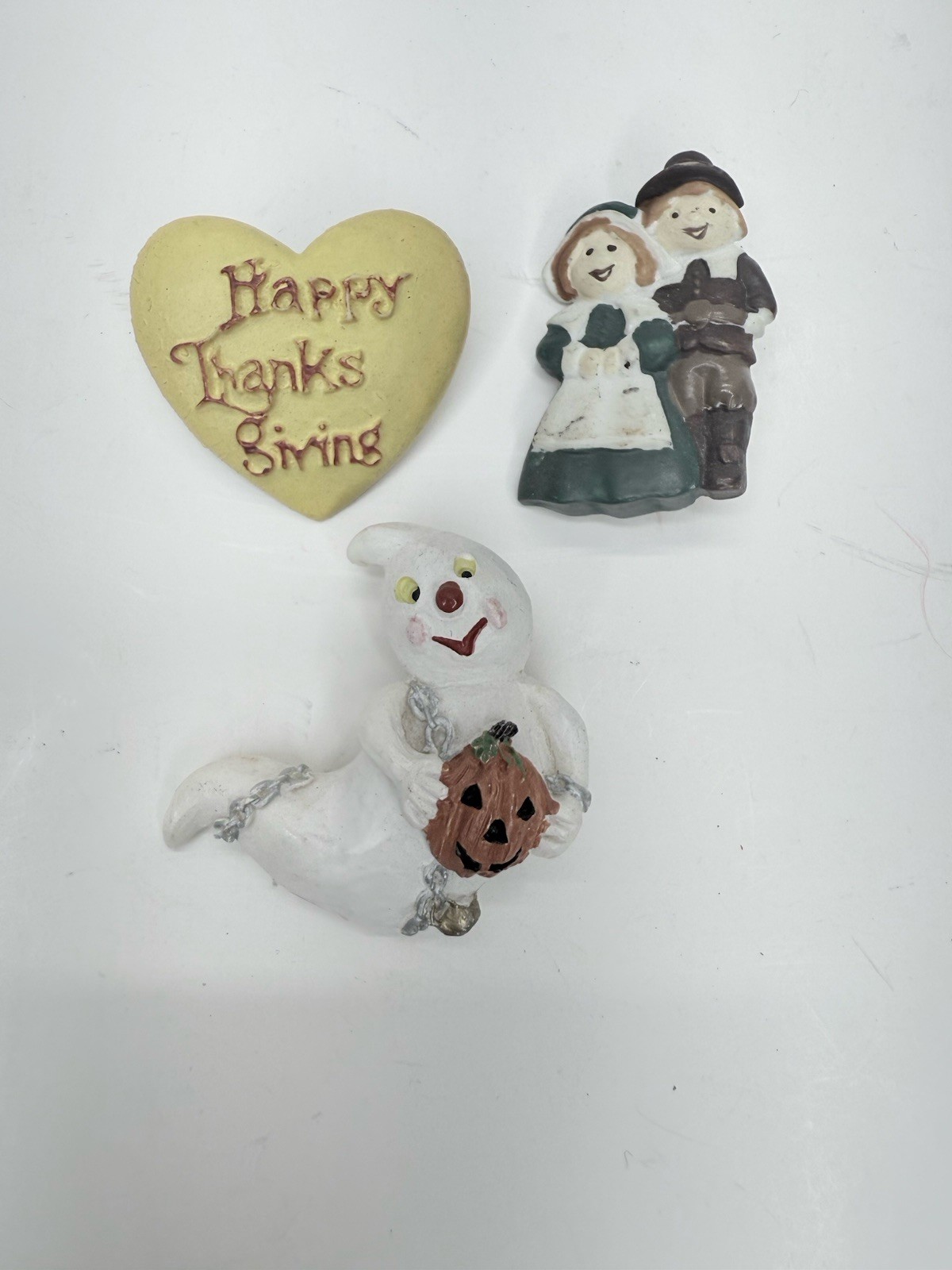 Vintage Set Of 3 Lapel Novelty Pins Halloween Thanksgiving Ghost Pilgrims