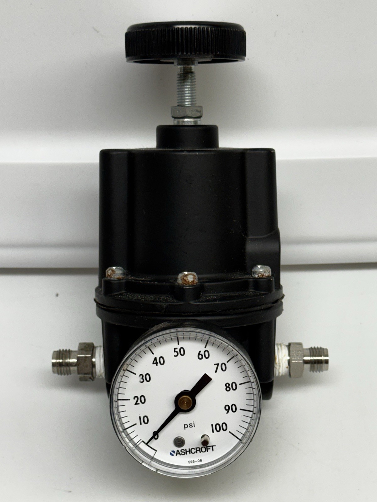 FAIRCHILD PNEUMATIC PRESSURE REGULATOR 10262-Z21957 1-500 PSI 30 Day Warranty