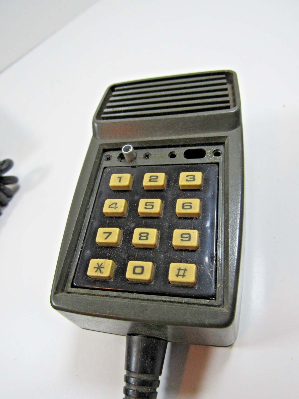 ICOM IC-25A VHF 2 METER TRANSCEIVER With Mic - Untested