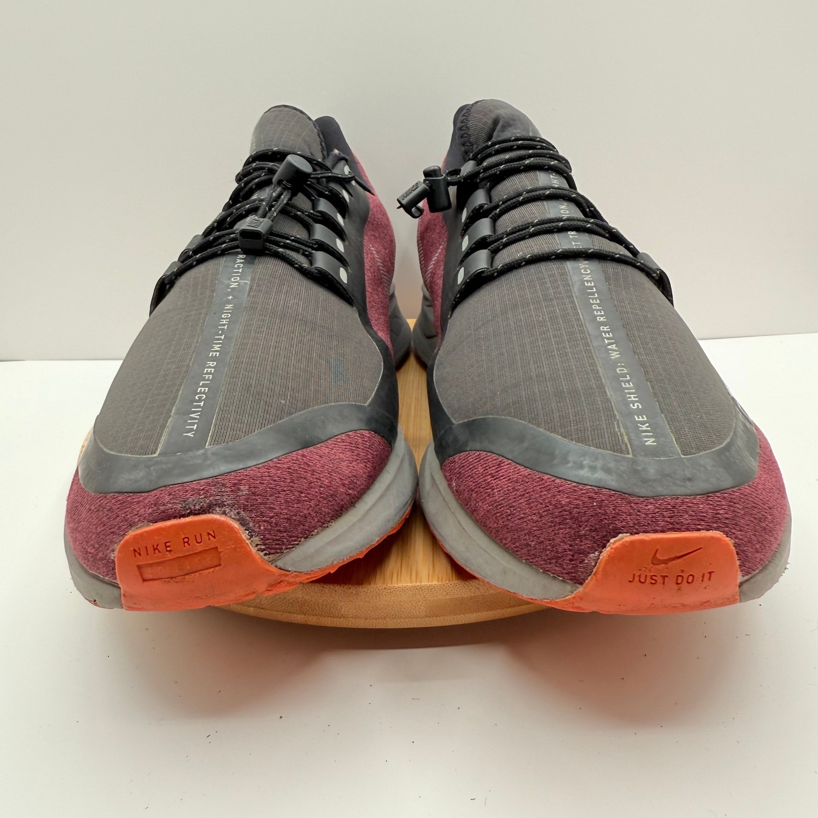 Nike Air Zoom Pegasus 35 Shield Water Repellent Running Shoes Burgundy Mens 9.5