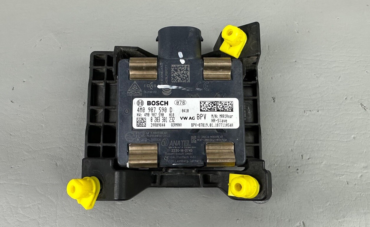 2018-2019 AUDI A4 A5 Q7 S5 RS5  REAR LEFT BLIND SPOT SENSOR CONTROL MODULE OEM