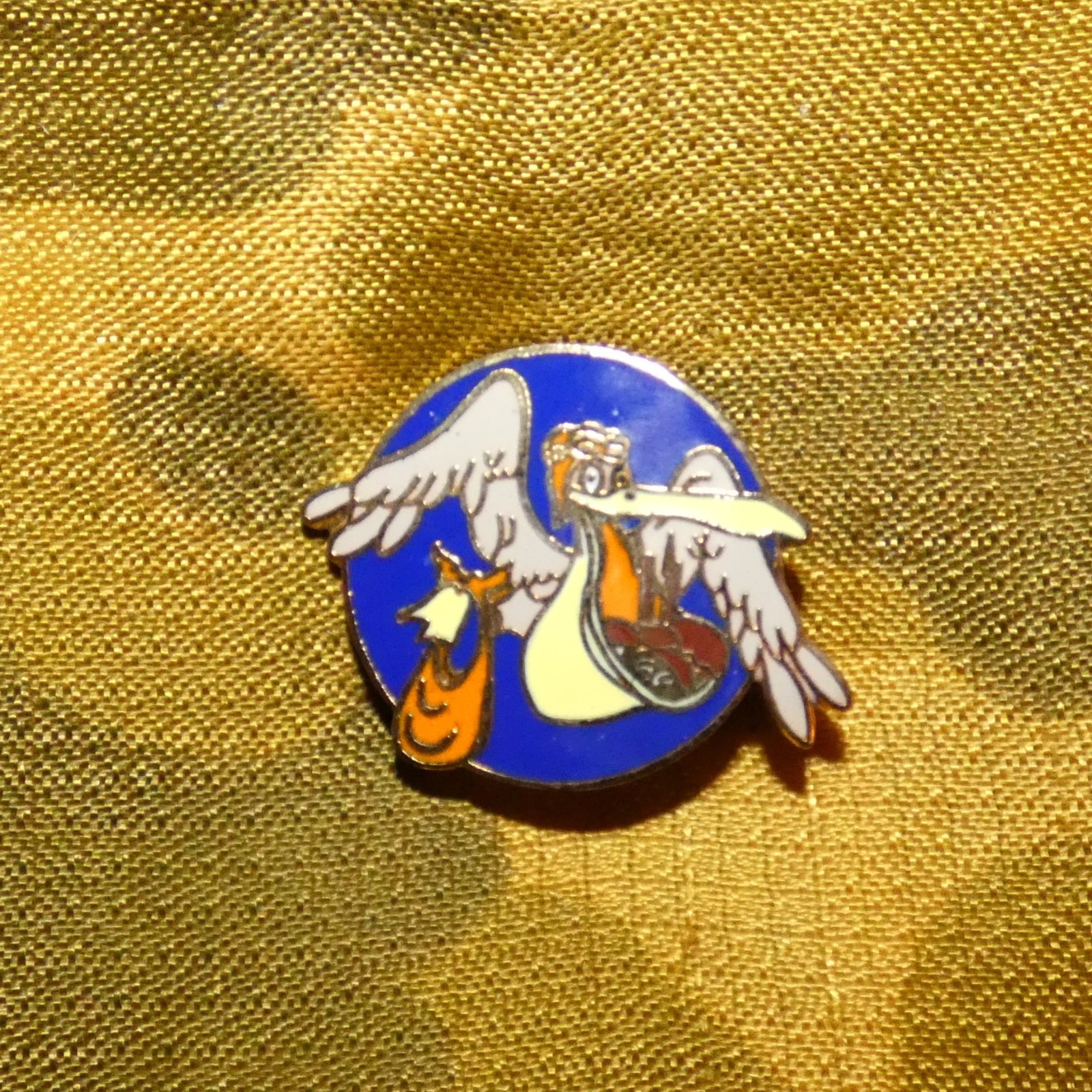 Vintage USAAF 25th Troop Carrier Squadron Cloisonne DUI-style Unit Crest