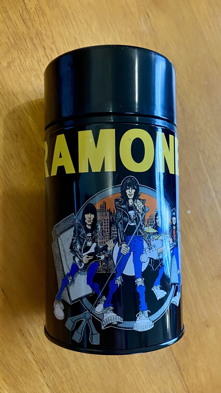 RAMONES LUNCHBOX WITH THERMOS! 2002 NECA - Good Condition!