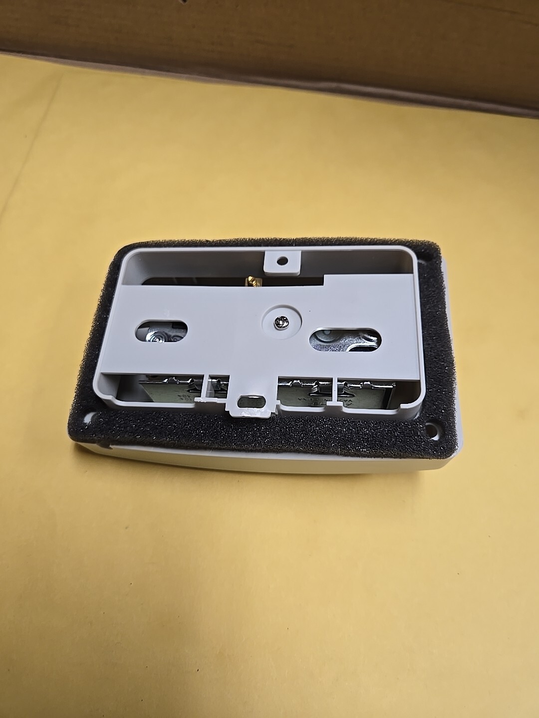 APRILAIRE MANUAL HUMIDIFIER CONTROL 1- MODEL 4655