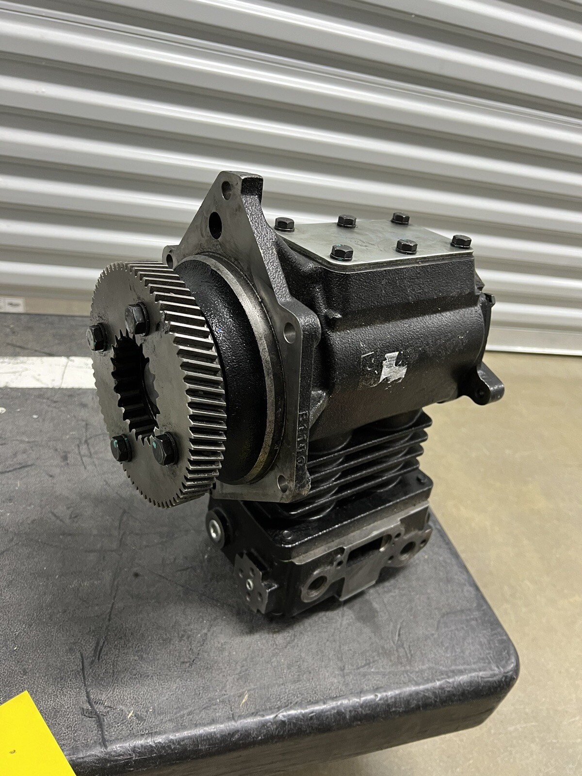 Reman OEM Detroit Desiel R23522123 Tru-Flo 750 Air Compressor 60 Series 12.7L