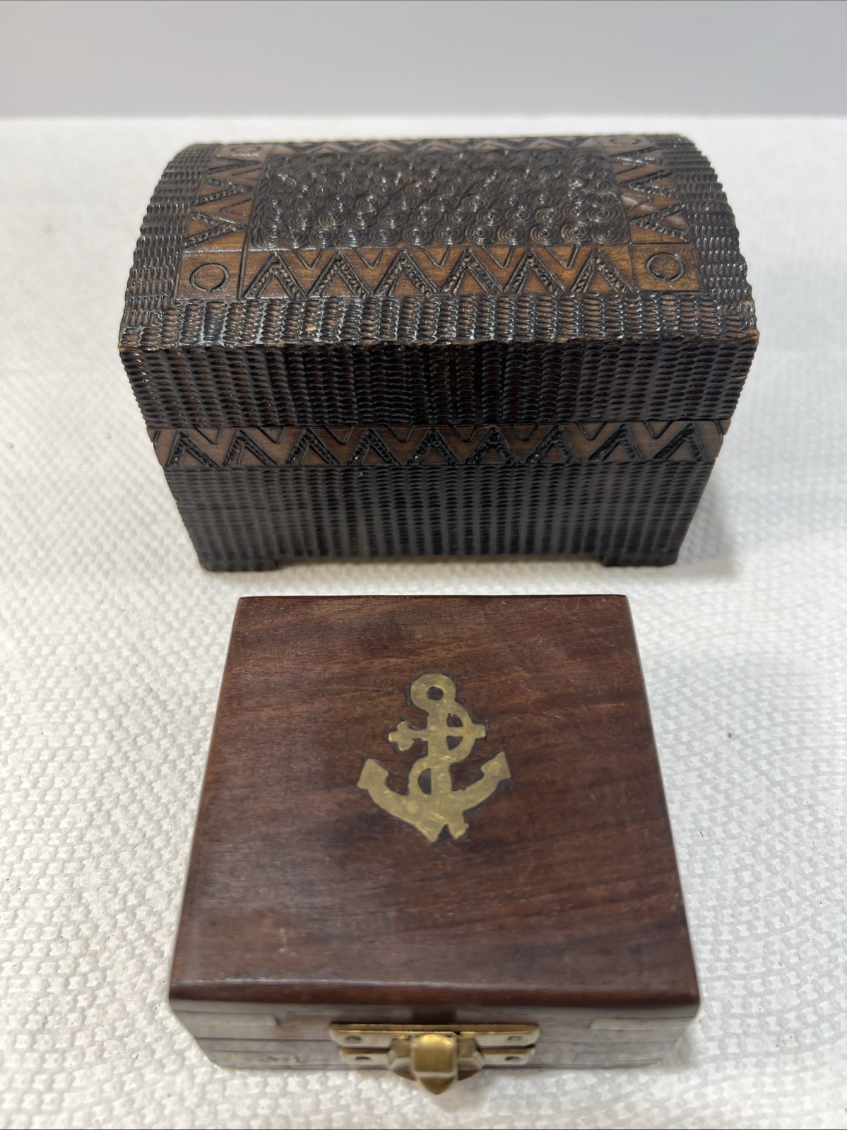 Trinket Boxes Navy Copper Insignia On One, Detailed Design On Other B4