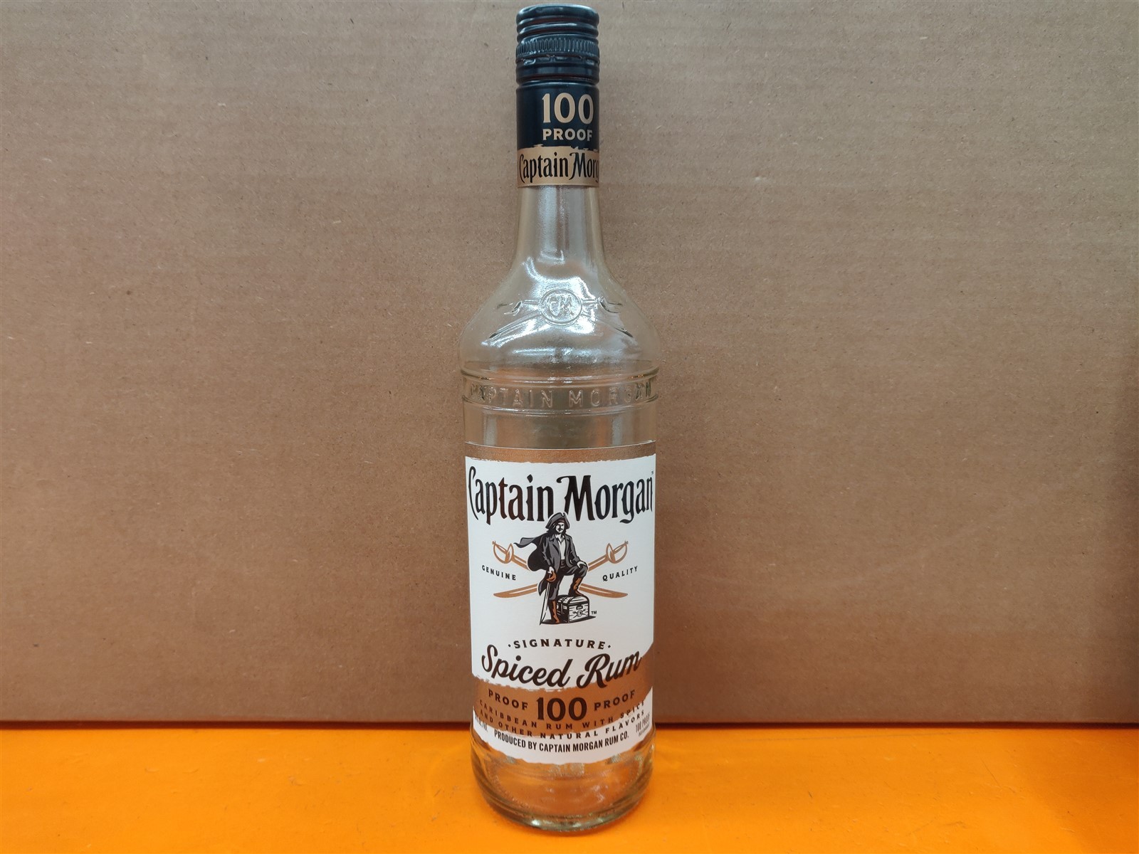 ⭐️⭐️⭐️⭐️⭐️ EMPTY 750mL Captain Morgan Original Spiced Rum Bottle for Craft/Décor