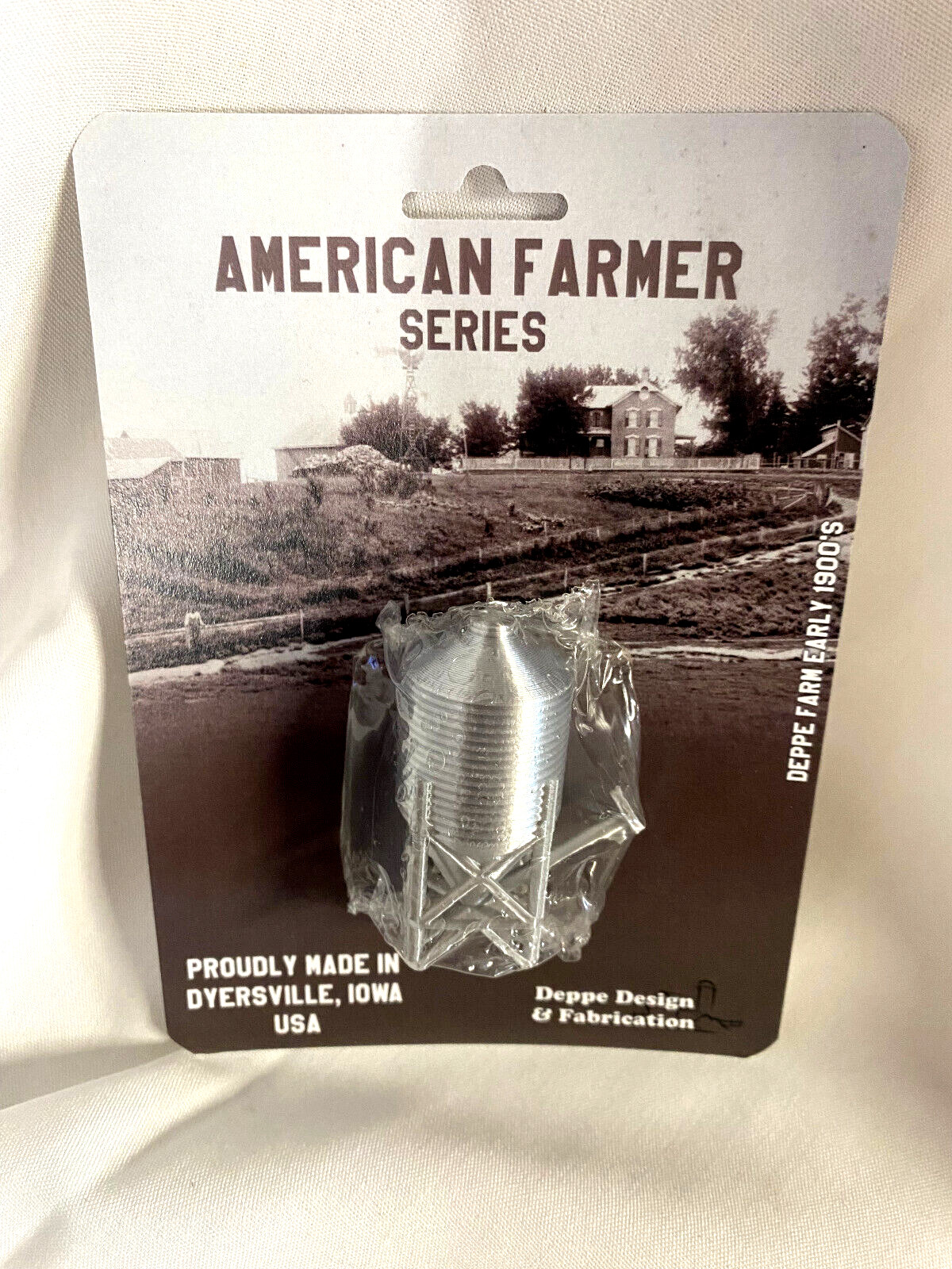 Protein Hopper Bin Short Stack by Deppe Design 1/64th Scale