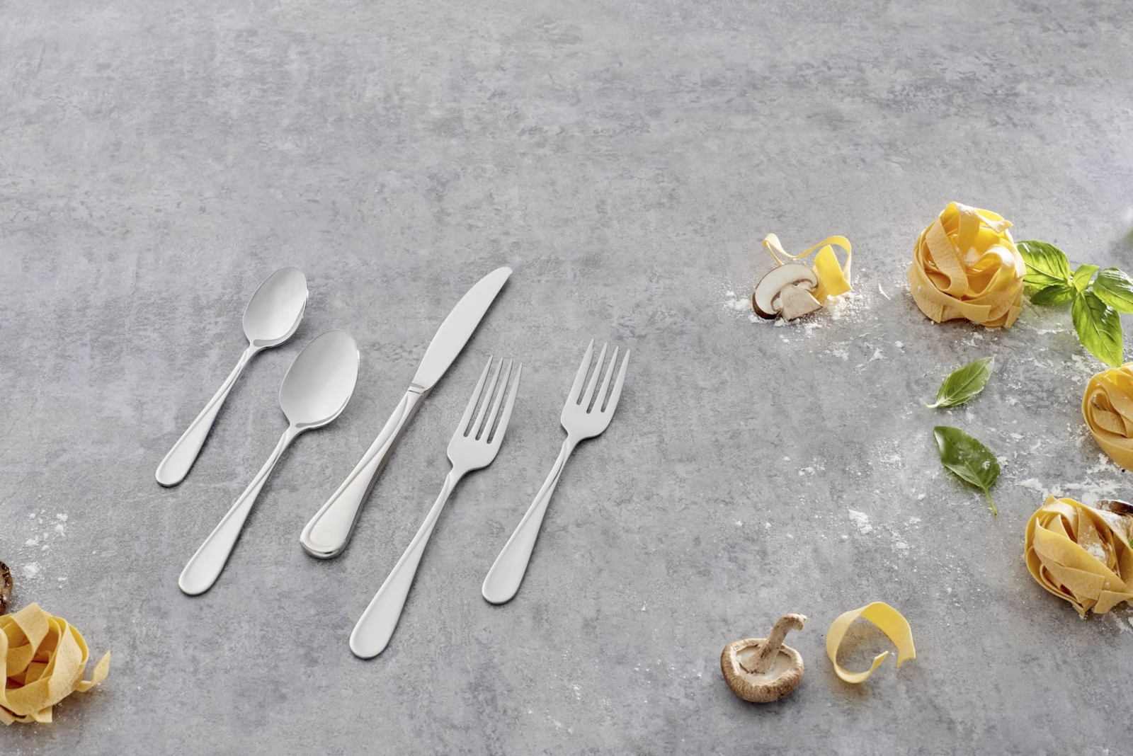 Oneida Flatware Flight Iced Tea Spoons Set of 4