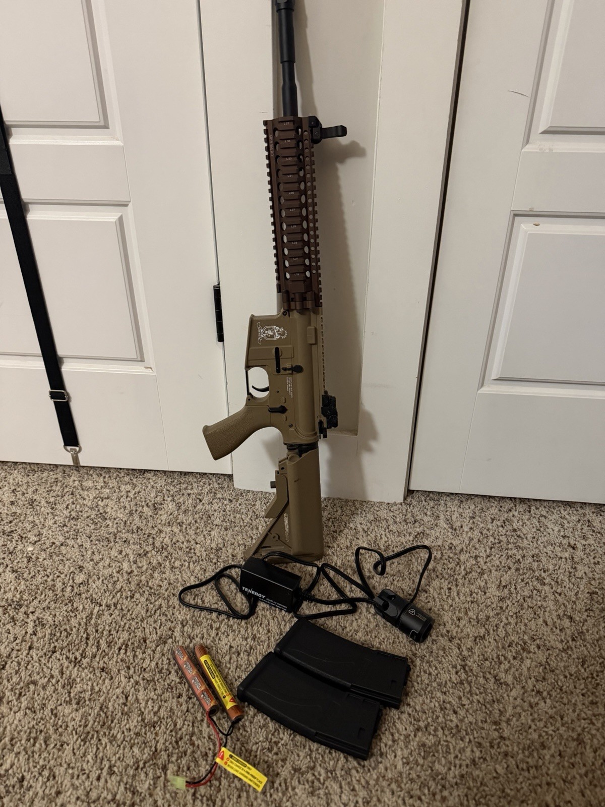 G&G TR16 MBR 556WH Electric Airsoft Rifle FDE w/ Battery, Mag
