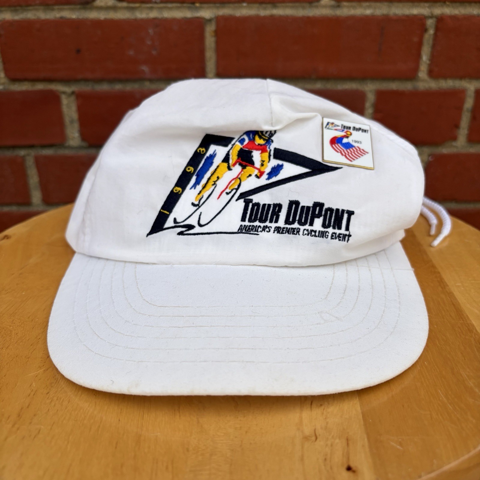 Vintage 90s Tour DuPont Cycling Bike Race Adjustable Synch Hat White With Pin